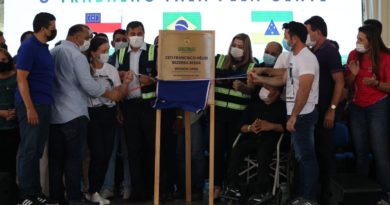 Wilson Lima inaugura Ceti em Tefé, a sétima unidade de ensino integral entregue na atual gestão
