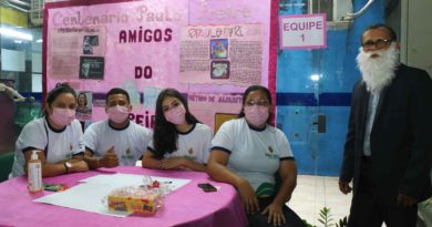 Centro de Ensino de Jovens e Adultos comemora o centenário de Paulo Freire, em Manaus