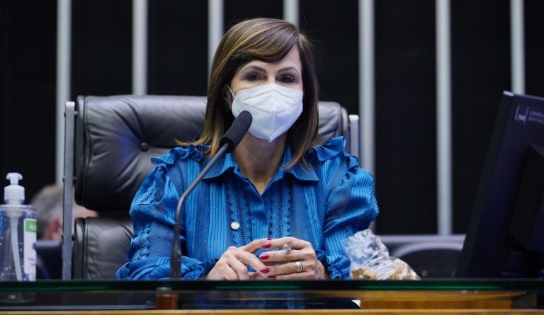 Comissão aprova política de orientação contra abuso de crianças e adolescentes Fonte: Agência Câmara de Notícias