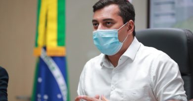 Governo do Amazonas aprova criação de 14º e 15º salários para professores na Aleam
