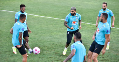Seleção Brasileira realiza treino no Estádio da Colina pela primeira vez na história