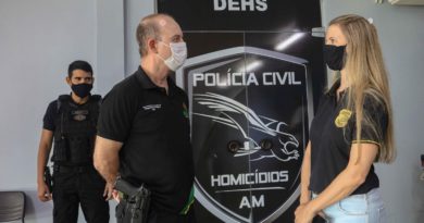Secretário de Segurança Pública inicia visitas a unidades da Polícia Civil e da Polícia Militar em Manaus