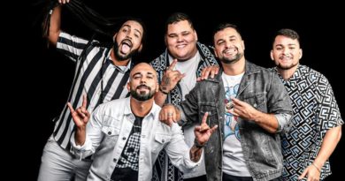 Primeiro lote de ingressos para show do grupo Menos é Mais esgota em menos de duas horas