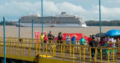 Parintins abre temporada de transatlânticos 2026 e injeta renda na economia local Parintins abre temporada de transatlânticos 2026 e injeta renda na economia local