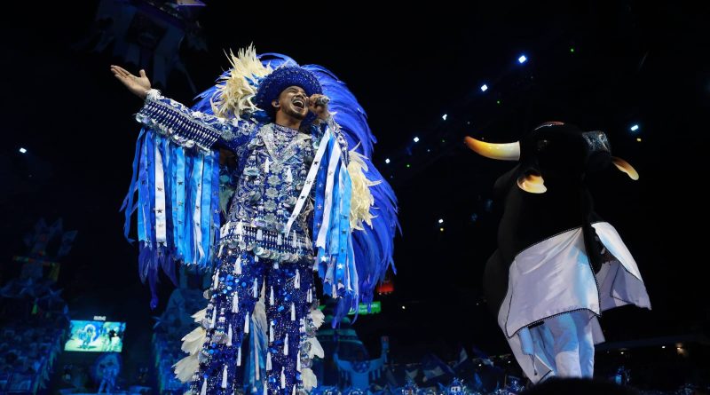 Caprichoso abre o Festival exaltando a cidade onde nasceu sua própria história