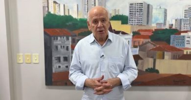 Receita Federal deve rever nota sobre tributação da Zona Franca, diz Serafim Receita Federal deve rever nota sobre tributação da Zona Franca, diz Serafim