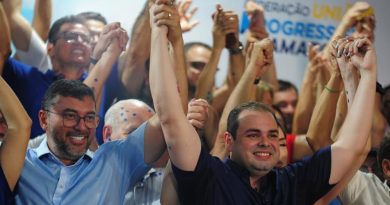 Roberto Cidade oficializa pré-candidatura à reeleição e amplia disputa pelo Governo do Amazonas Roberto Cidade oficializa pré-candidatura à reeleição e amplia disputa pelo Governo do Amazonas
