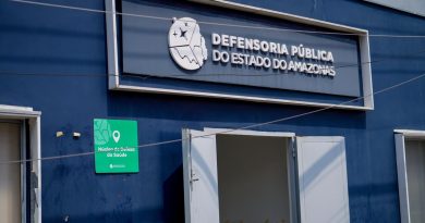 Pacientes com câncer morrem à espera de tratamento em Manaus Pacientes com câncer morrem à espera de tratamento em Manaus