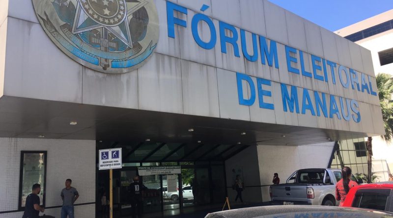 Justiça pune Maria do Carmo por mentira contra Omar
